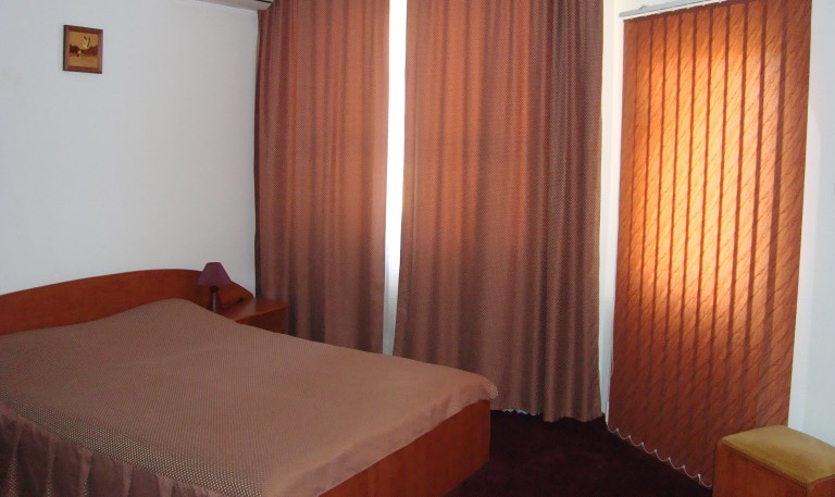 Cvadrupla Hotel Lotus Arad